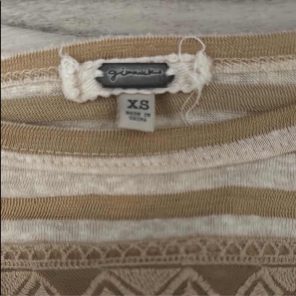 Gimmicks by BKE Boho Tan Stripe Cinched Hem Blouse - Picture 3 of 3